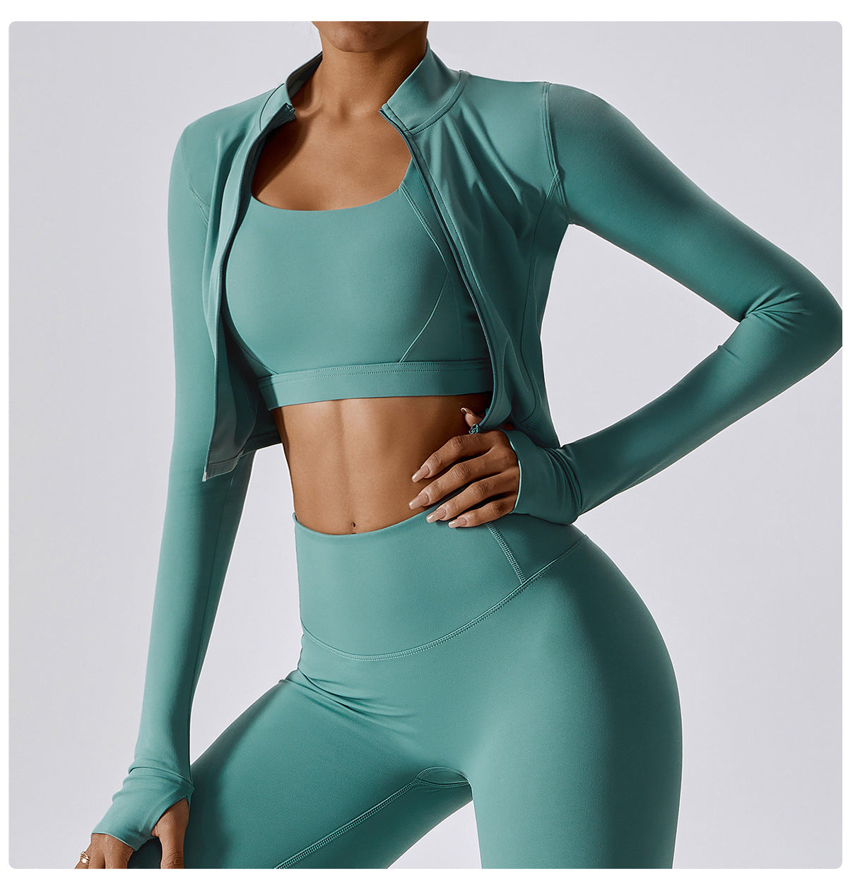 Mandana Yoga Set (4-Piece Set)
