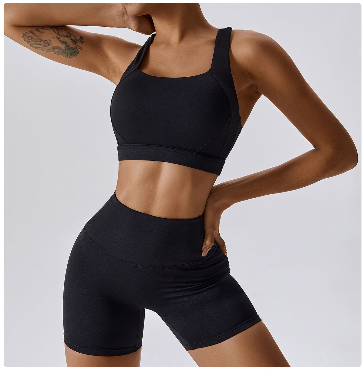 Mandana Yoga Set (4-Piece Set)
