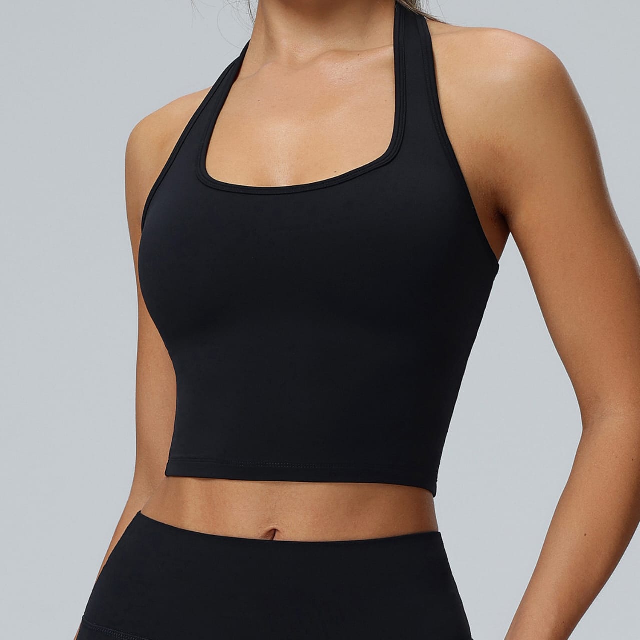 Ariana Top